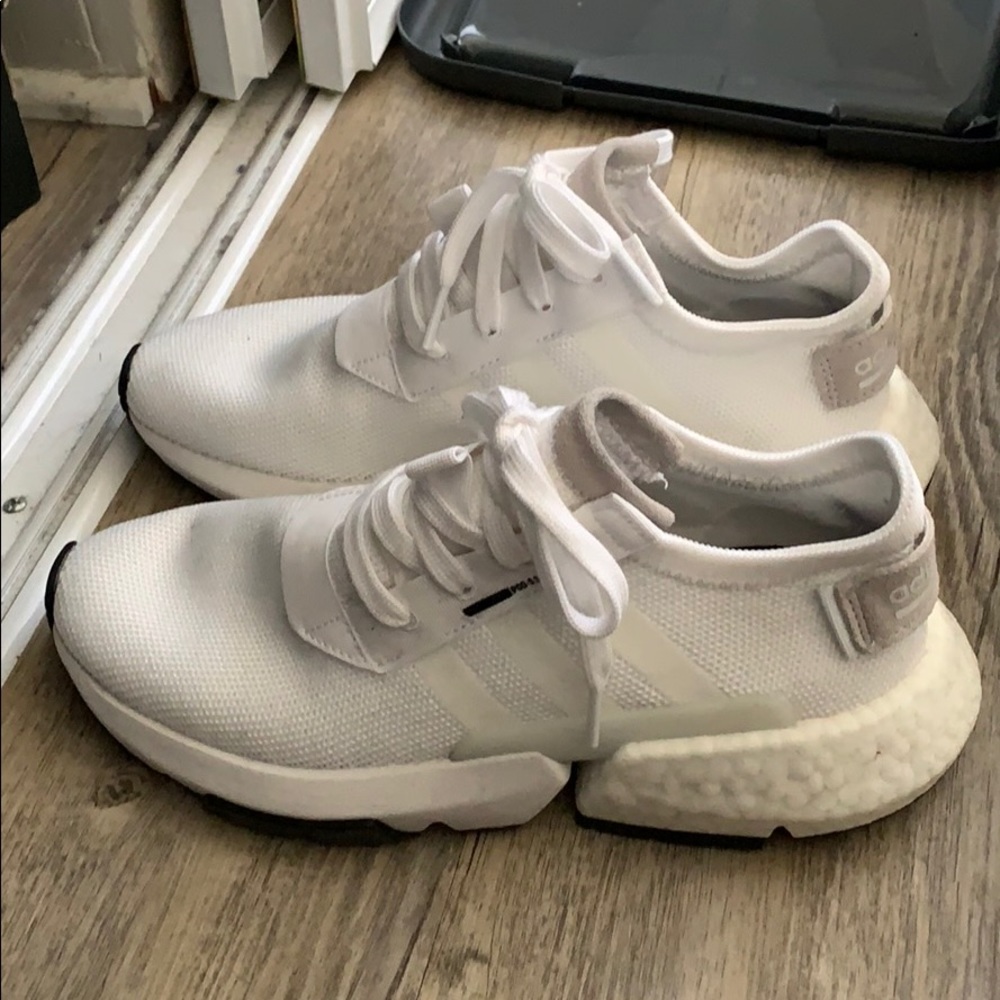 White Adidas - size 7